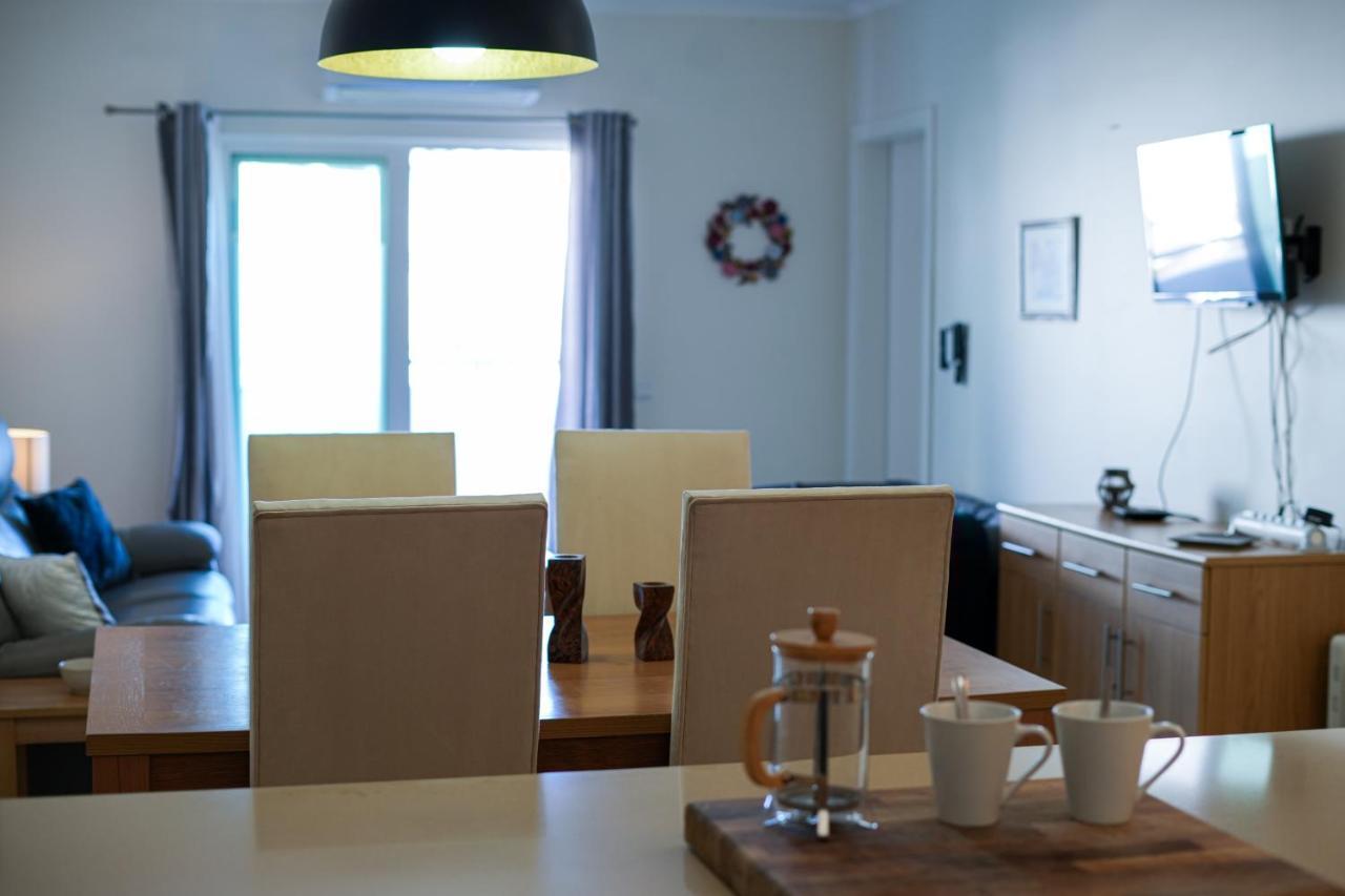 אלבופיירה Bay View Modern Apartment מראה חיצוני תמונה
