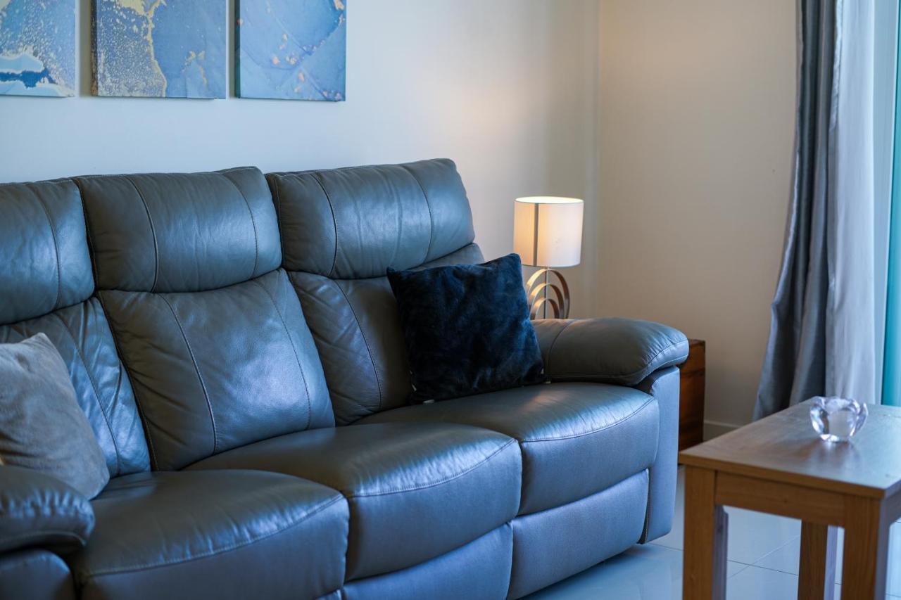 אלבופיירה Bay View Modern Apartment מראה חיצוני תמונה