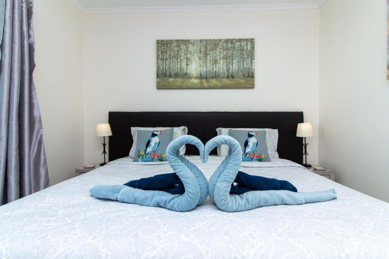 אלבופיירה Bay View Modern Apartment מראה חיצוני תמונה