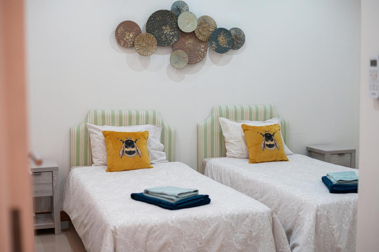 אלבופיירה Bay View Modern Apartment מראה חיצוני תמונה