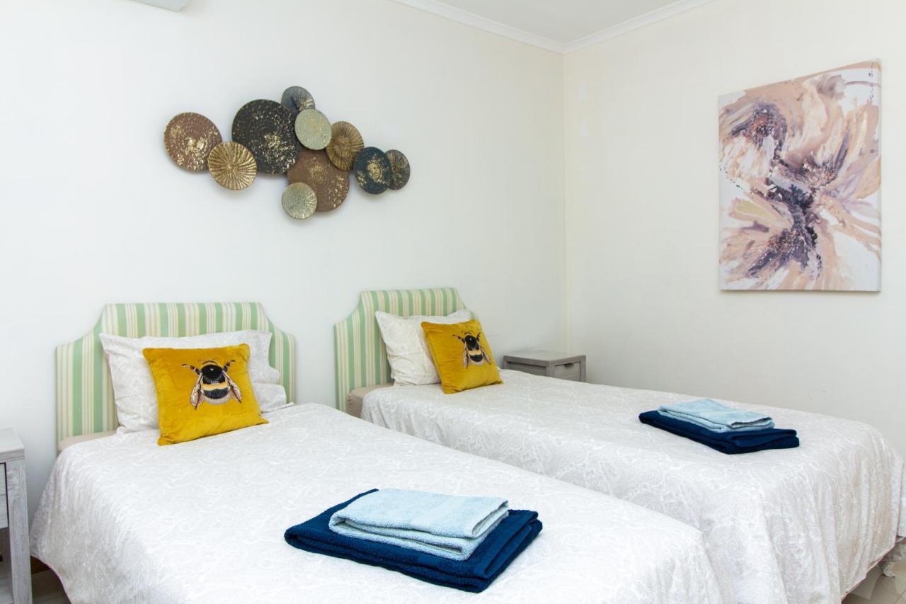 אלבופיירה Bay View Modern Apartment מראה חיצוני תמונה